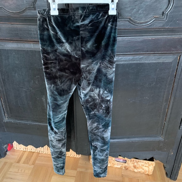 Valor galaxy tie dye leggings - Picture 3 of 3